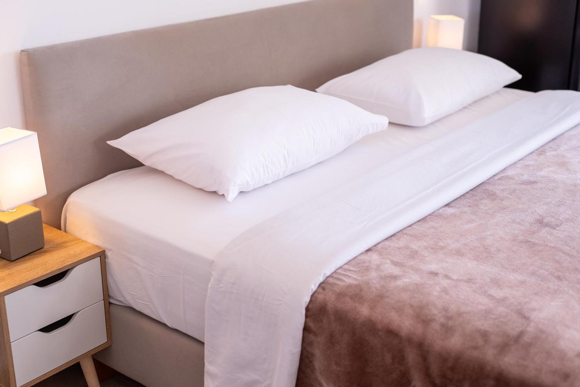 Hotel Stone Palace Near Athen's Airport Free Shuttle From And To Athen's Airport 2*